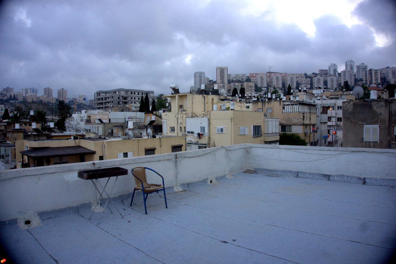 Space Place Haifa Bagian luar foto